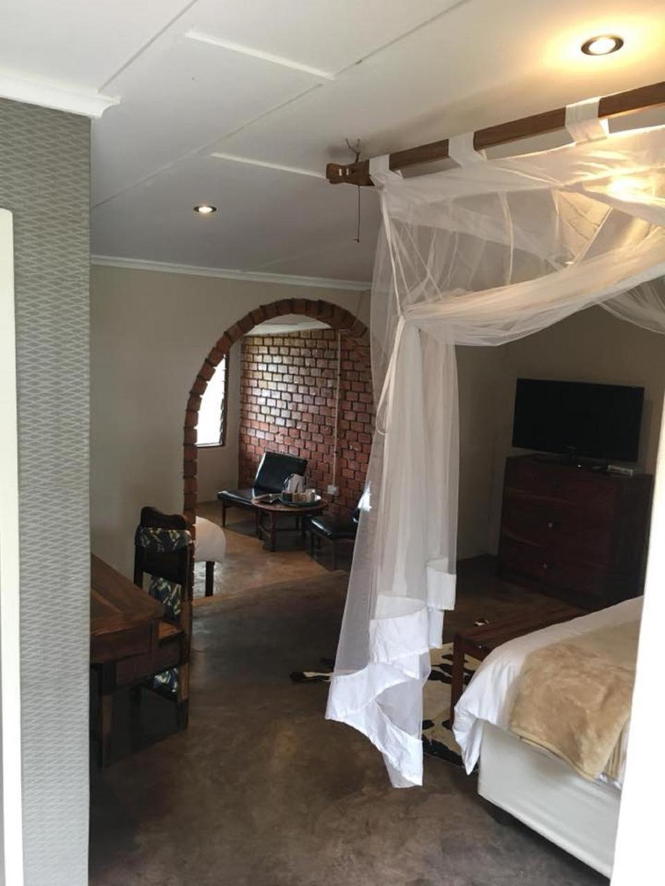 Musungwa Safari Lodge Shanjungu Kültér fotó