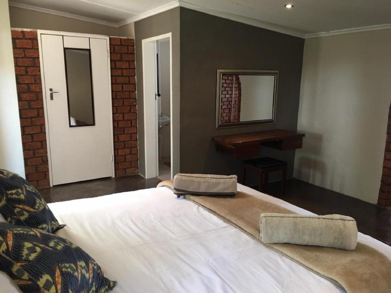 Musungwa Safari Lodge Shanjungu Kültér fotó